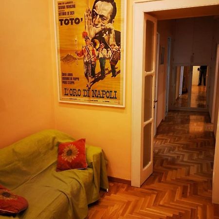 נאפולי Casa Cupiello Via Chiaia - Casa Vacanze Ad Uso Esclusivo מראה חיצוני תמונה