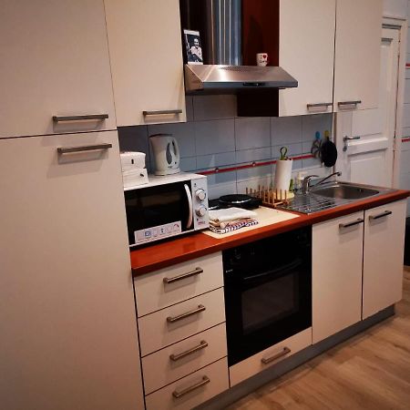 נאפולי Casa Cupiello Via Chiaia - Casa Vacanze Ad Uso Esclusivo מראה חיצוני תמונה