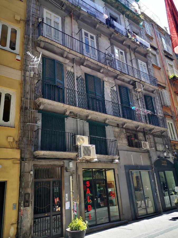 נאפולי Casa Cupiello Via Chiaia - Casa Vacanze Ad Uso Esclusivo מראה חיצוני תמונה
